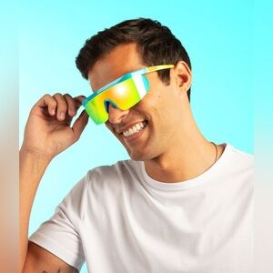 Tipsy Elves JAM BLASTER SUNGLASSES new with case, cloth & card!